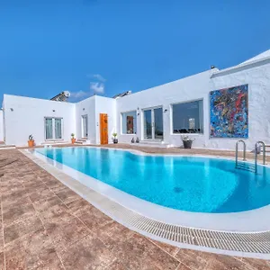 Casa Serena 10 Boutique- Adults Only-breakfast Included 5*, Mácher España